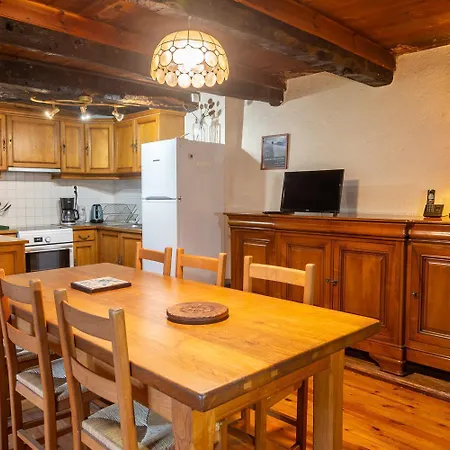 D'aubrac Tatil Evi Saint-Germain-du-Teil